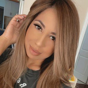 Meet your Posher, Priscilla